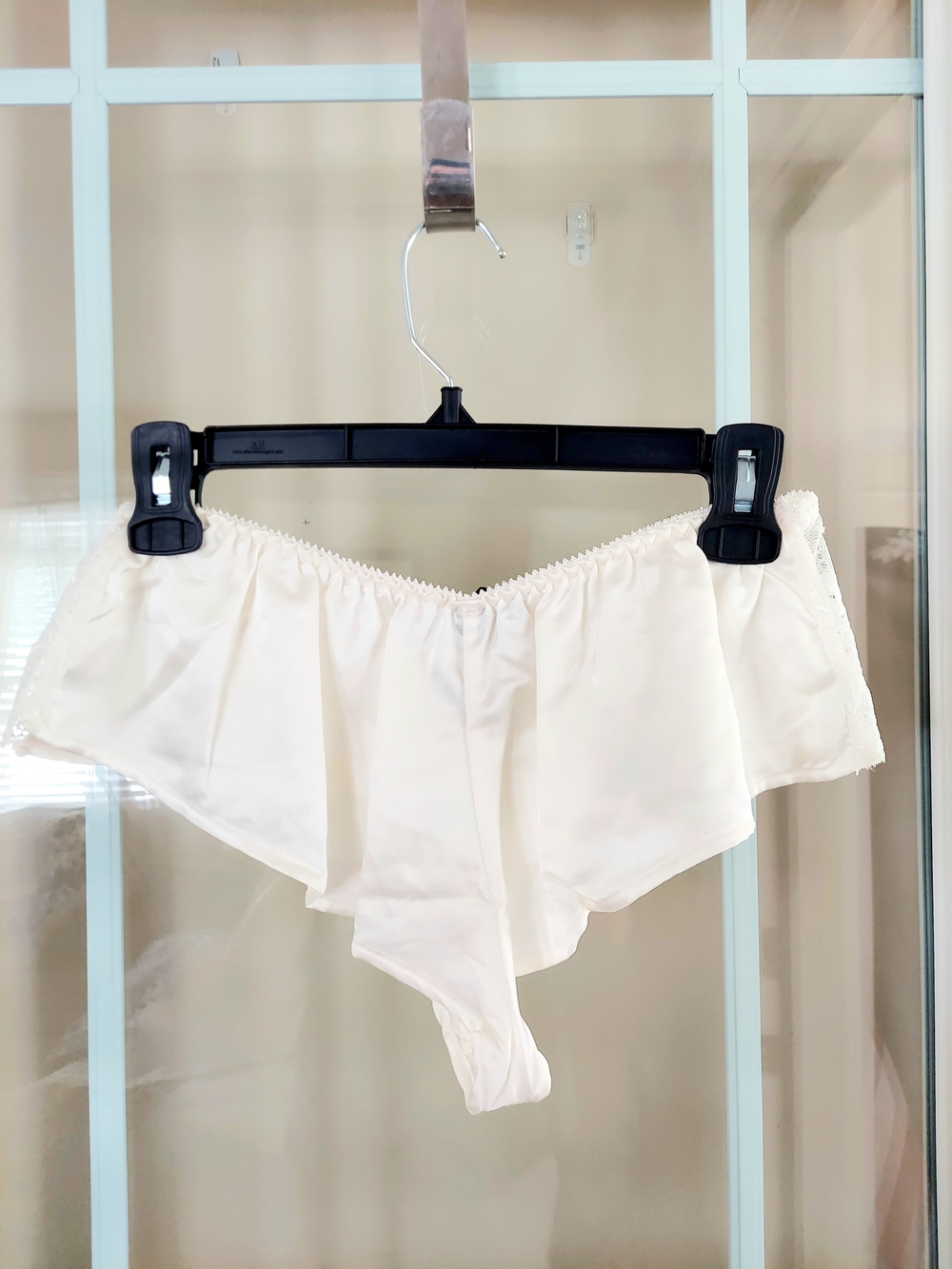 Sam Edelman Matching Lingerie Set White Lace Trim Camisole & Panties Women M NWT - Picture 5 of 11